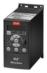 Convertizor Danfoss FC51,230v,0,37kW 132F0002 foto
